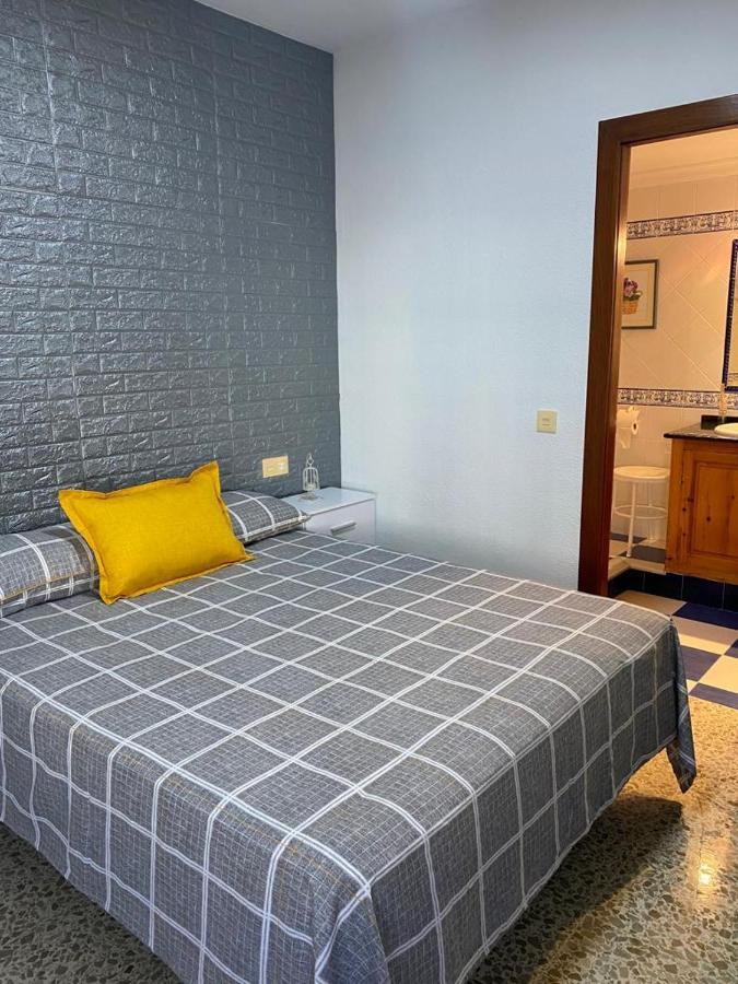 Apartamento Apartamento En Primera Linea De Playa Con Piscina. El Puerto de Santa María Exterior foto